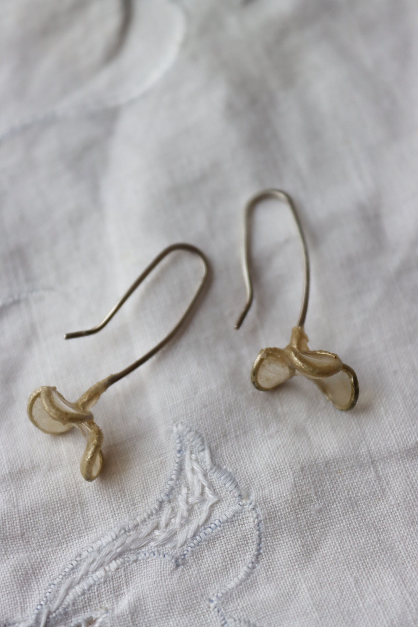 Alyssum Earrings, ivory