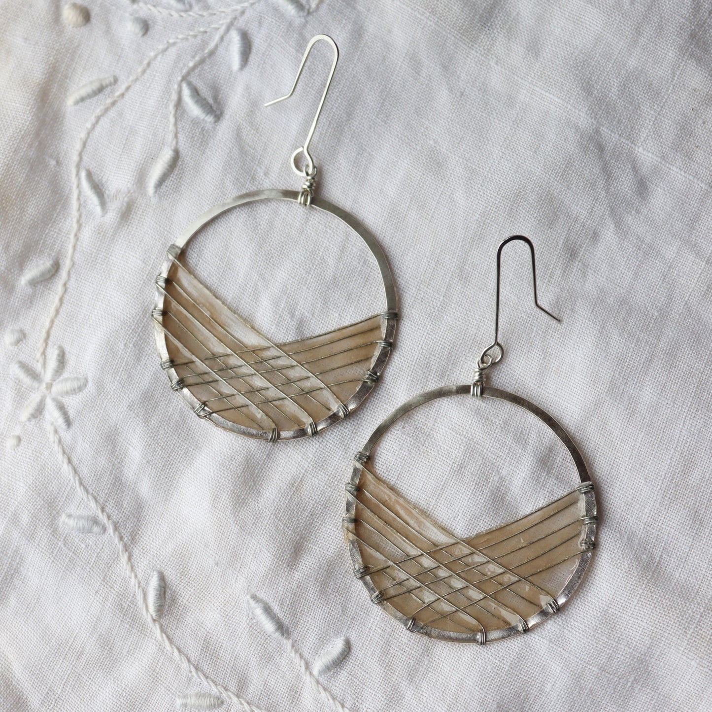 Bird's Nest Earrings : silver & ivory