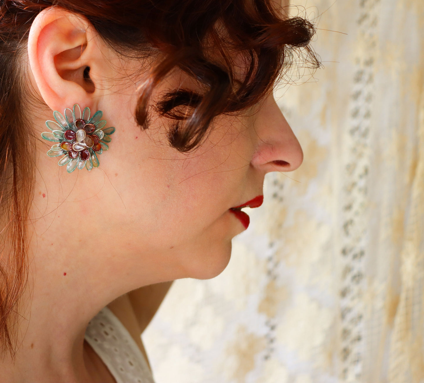 Daisy Earrings : seaglass & burgundy