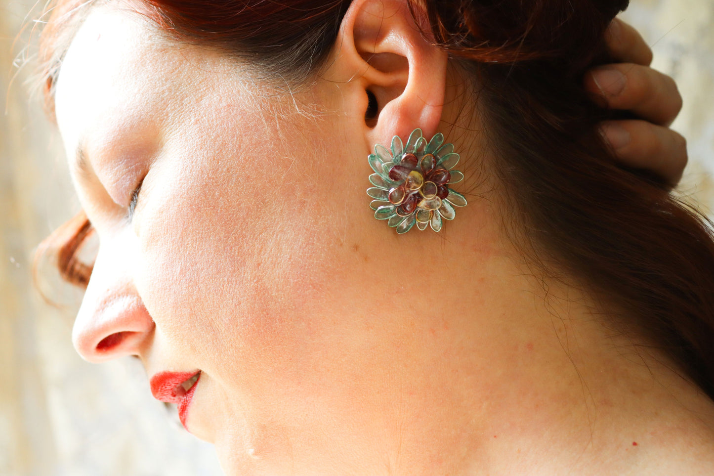 Daisy Earrings : seaglass & burgundy