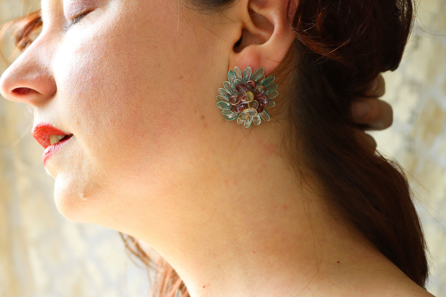 Daisy Earrings : seaglass & burgundy