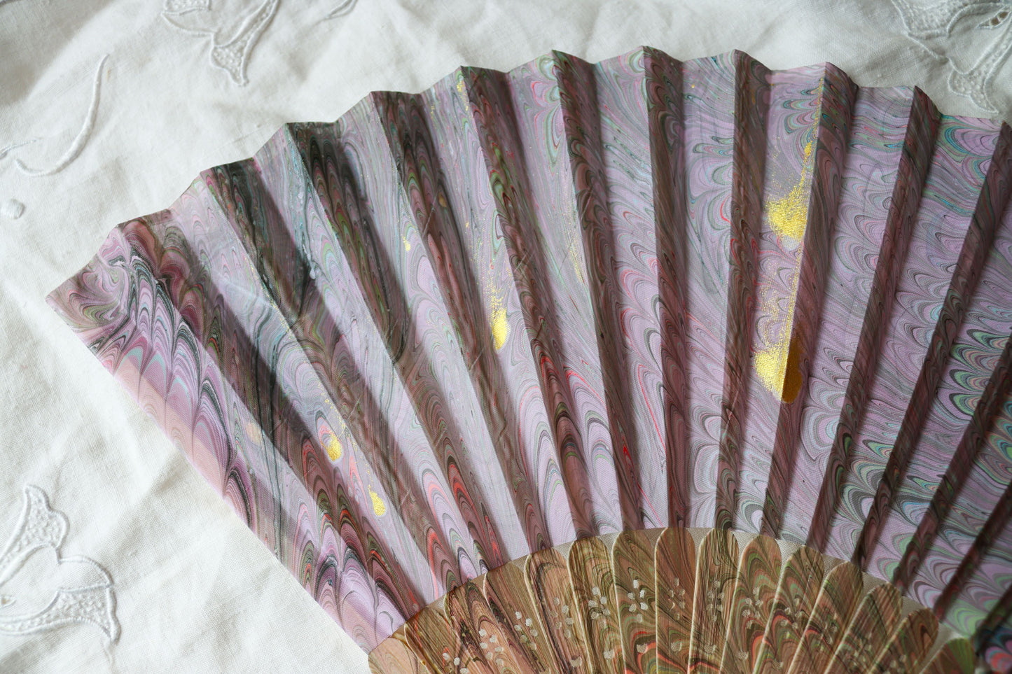 Fragrant Lilac Marbled Fan