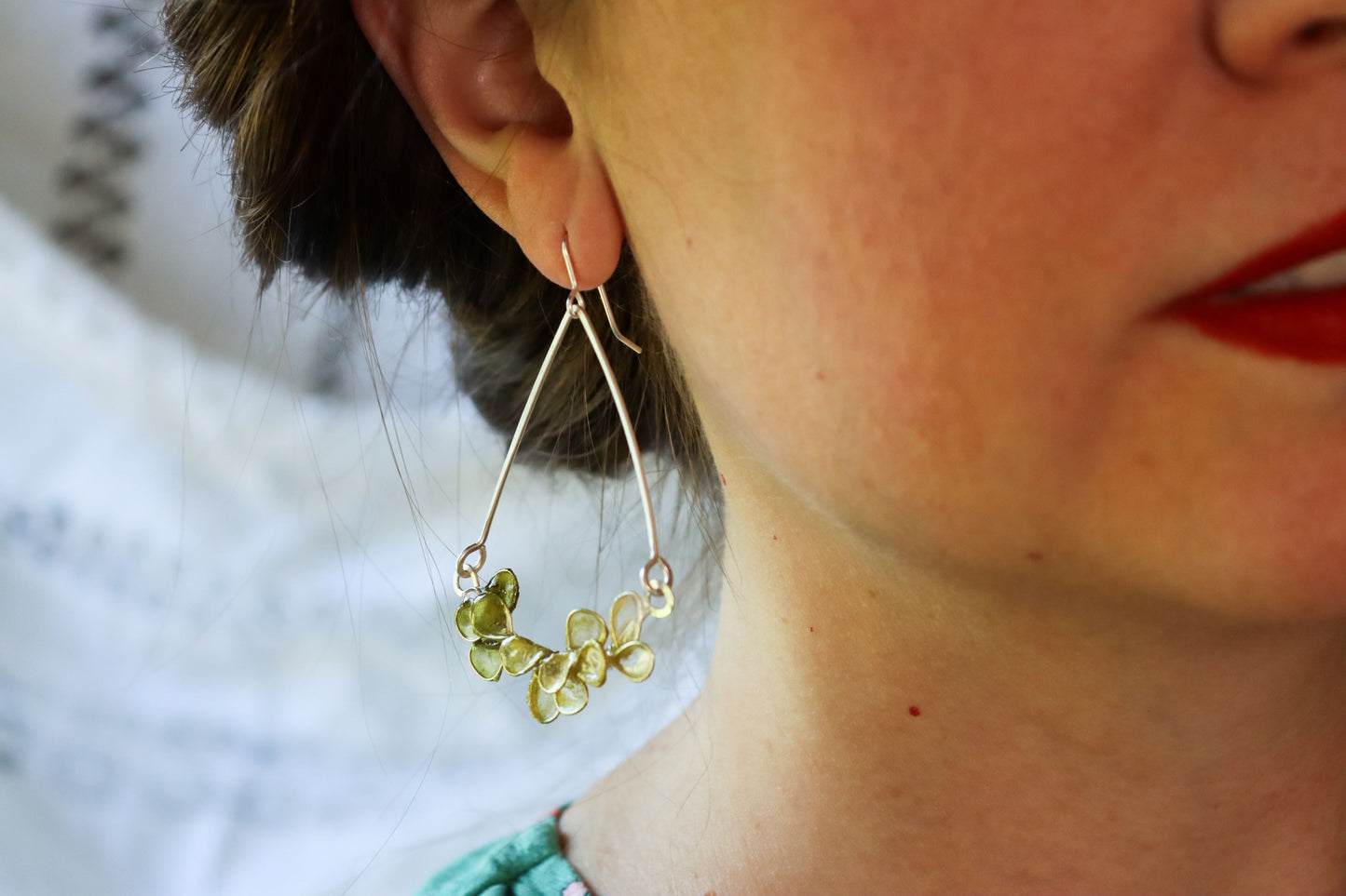 Garden Trellis Earrings : moss
