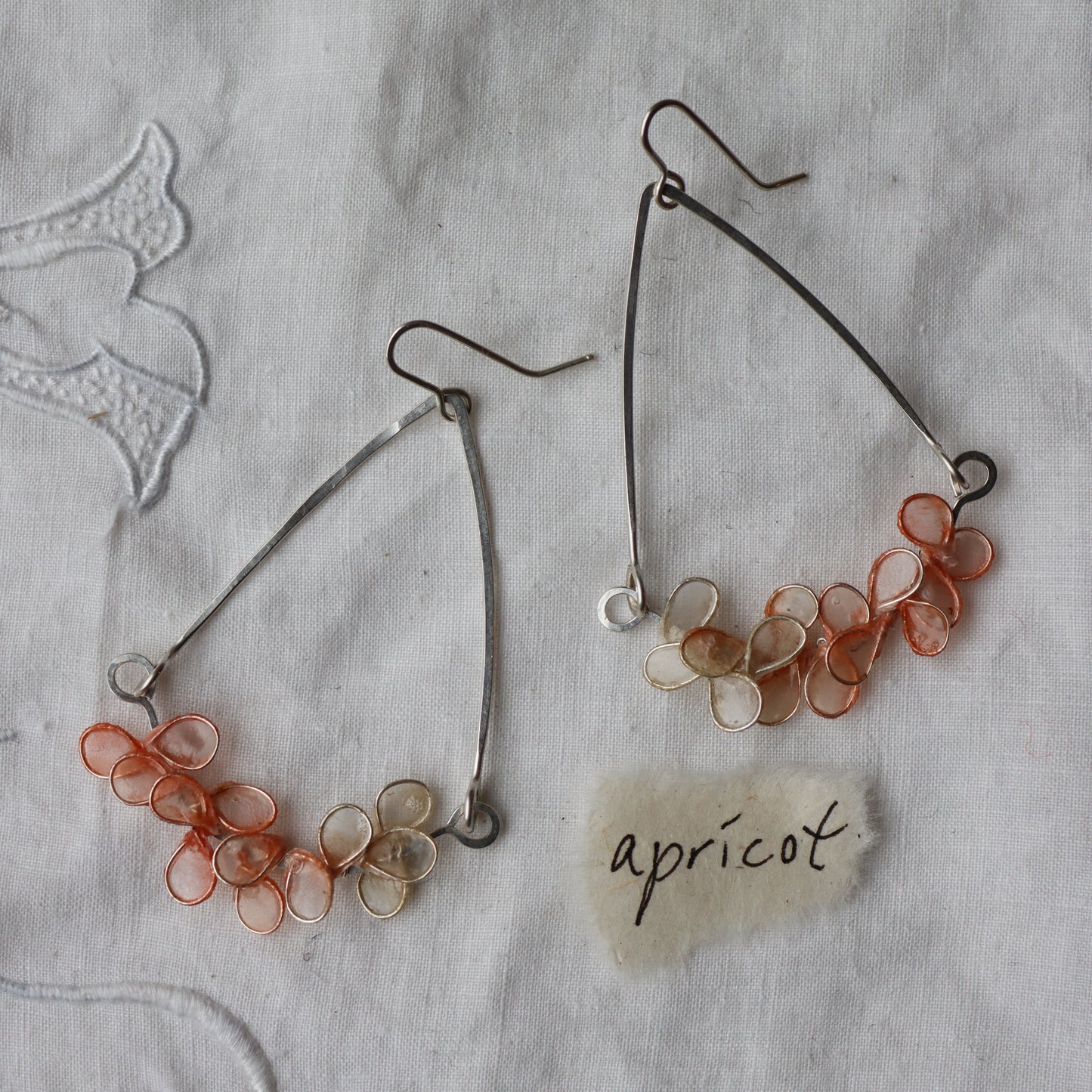 Garden Trellis Earrings : apricot