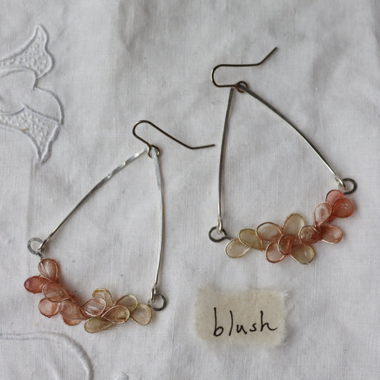 Garden Trellis Earrings : blush