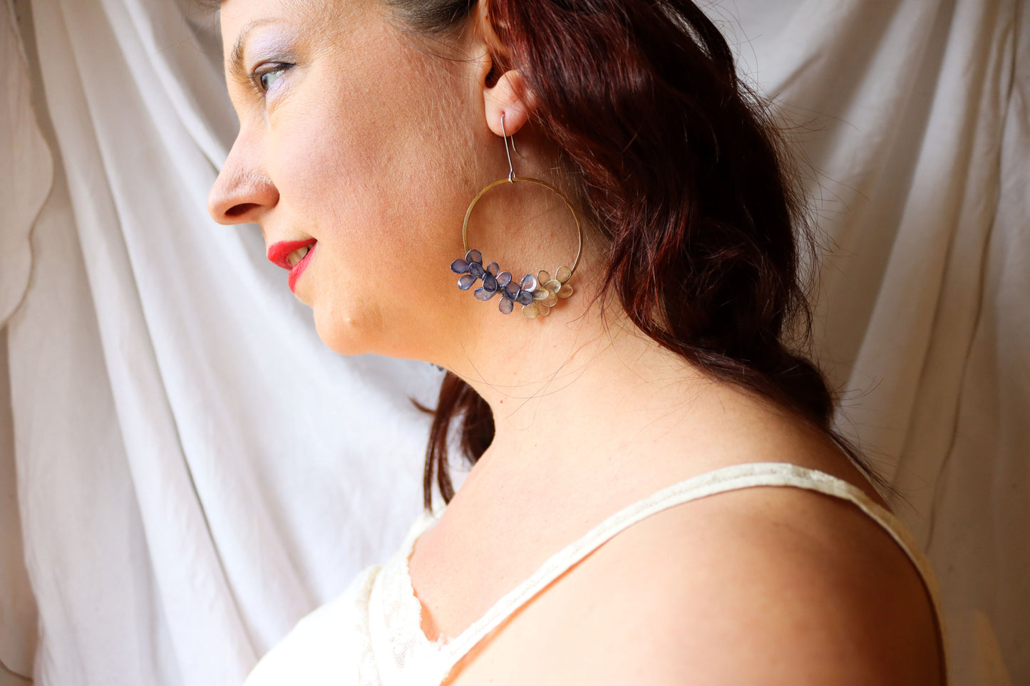 Laurel Earrings, medium : ombre indigo
