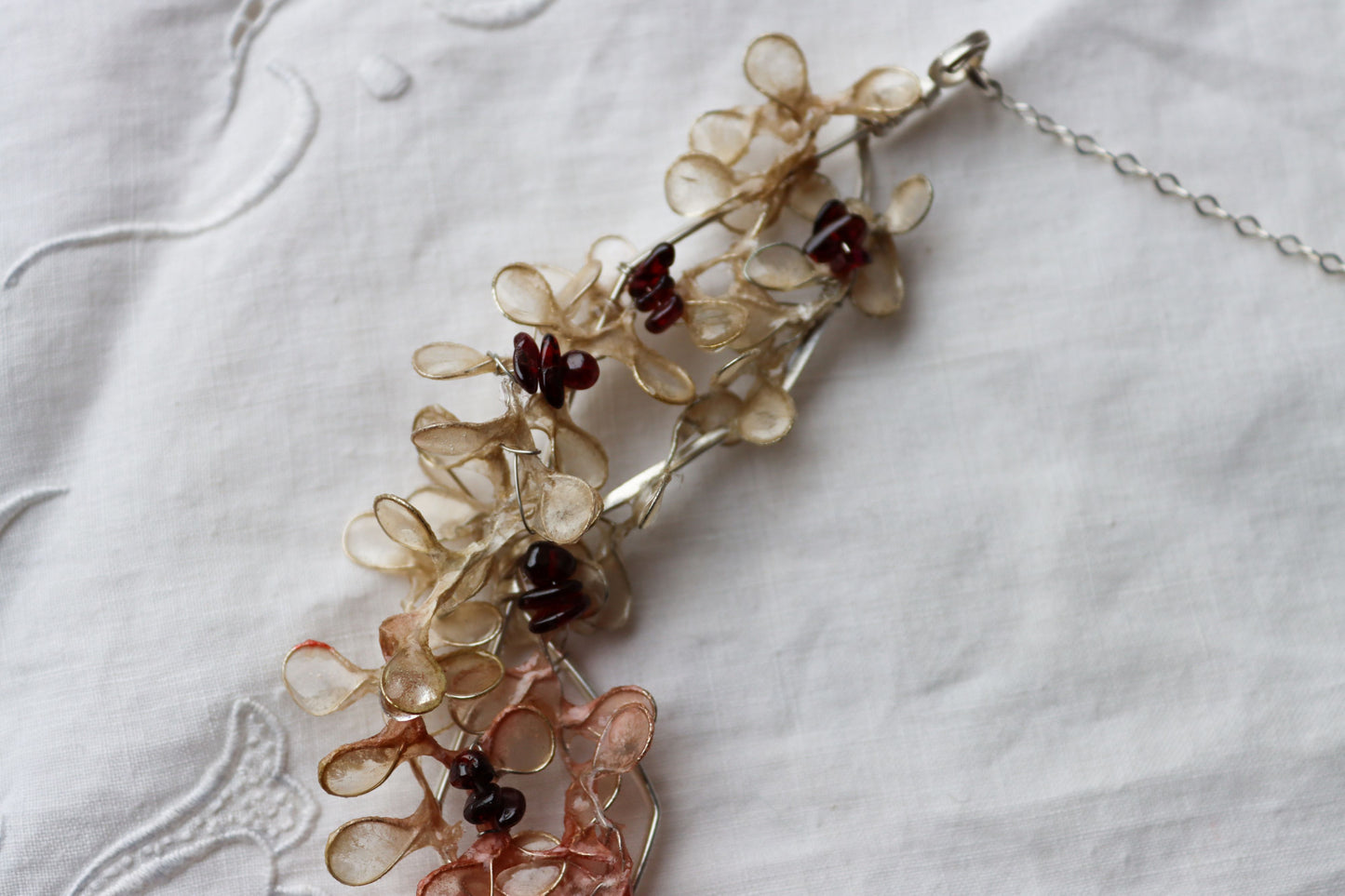 Bramble Necklace : garnets & pearls