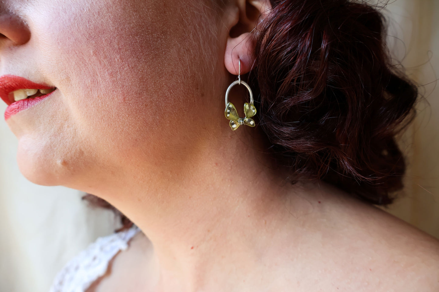 Butterfly Perch Earrings : pale green