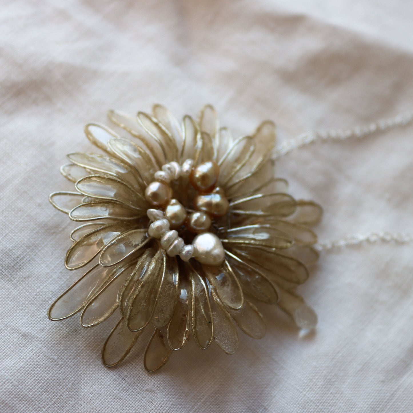 Pearl Daisy Necklace