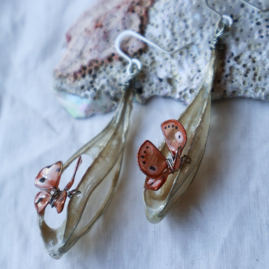 Emergence Earrings : apricot