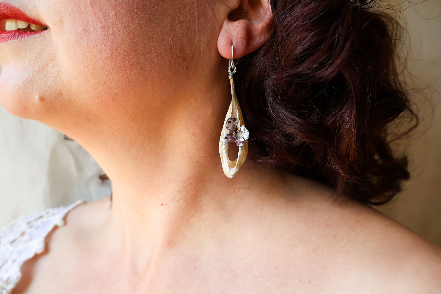 Emergence Earrings : lavender