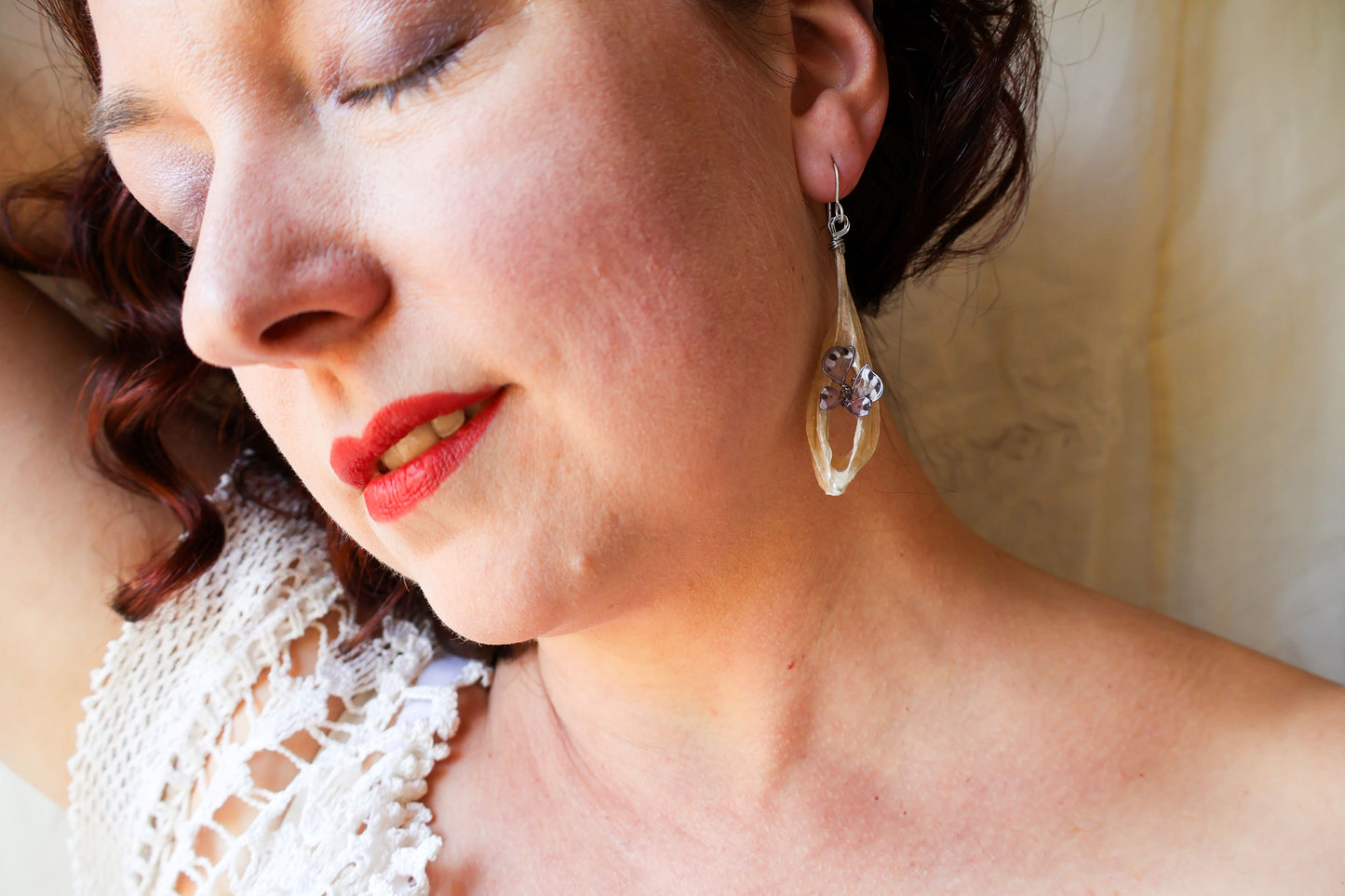 Emergence Earrings : lavender
