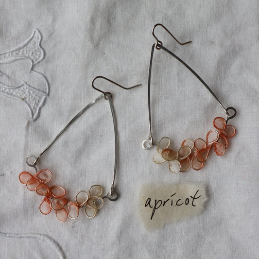 Garden Trellis Earrings : apricot