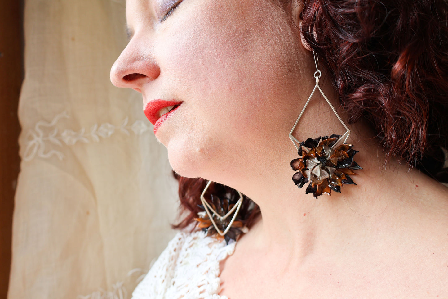 Shadow Gardenia Earrings