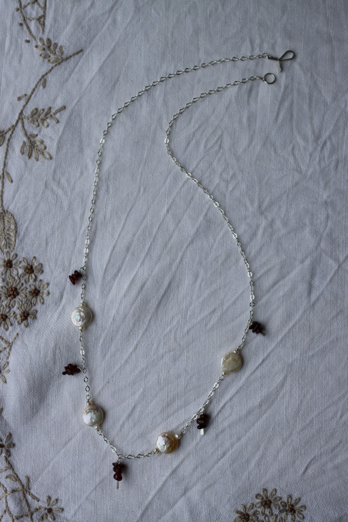 Garnets & Pearls Necklace