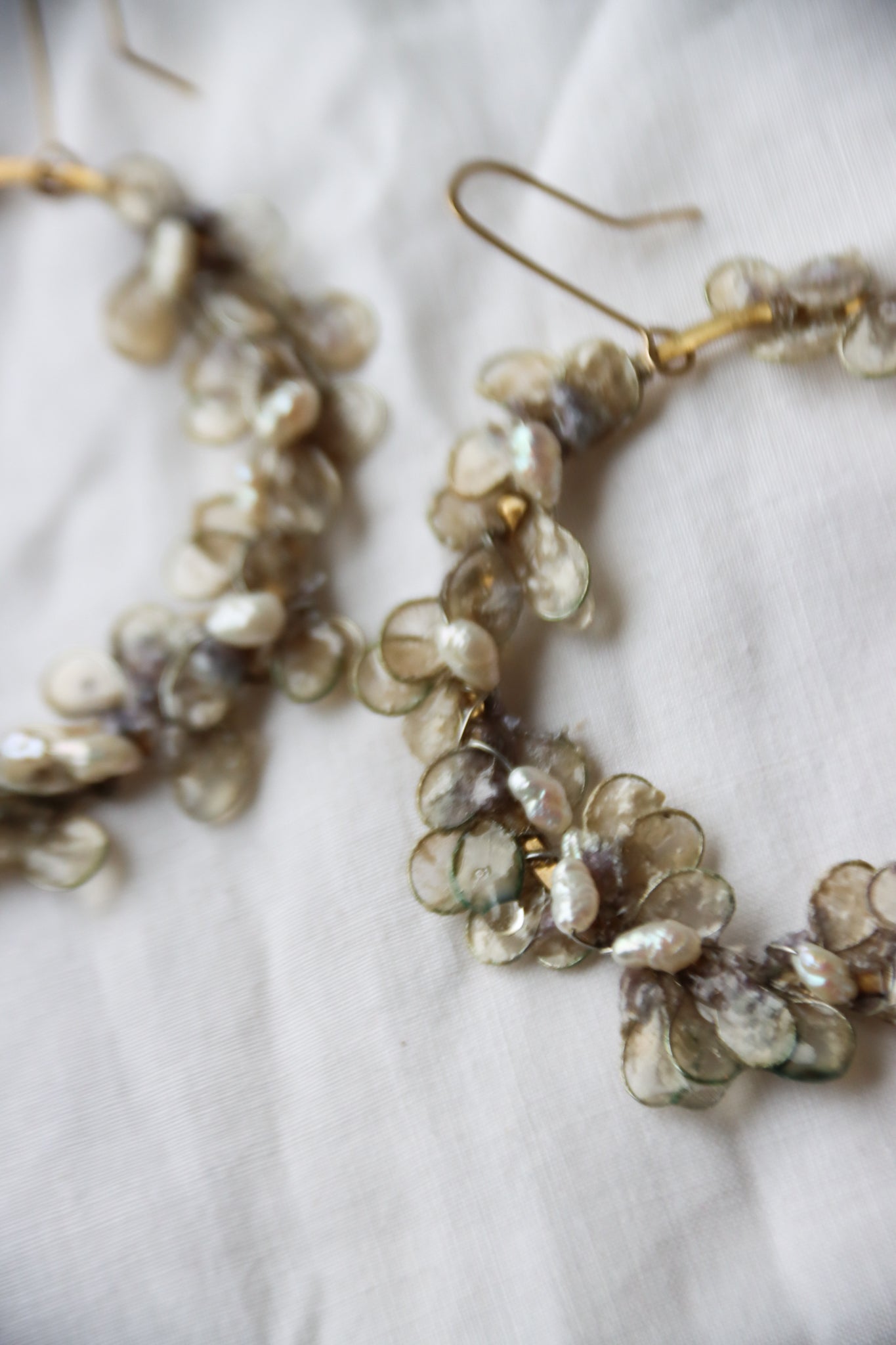 Gathering Snow Earrings