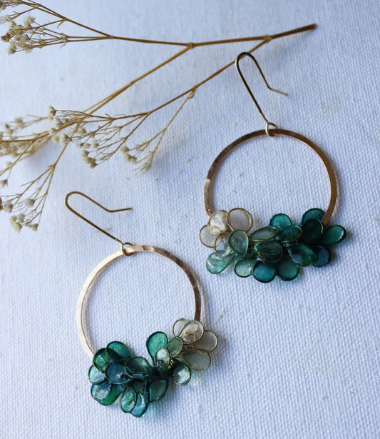 Laurel Earrings : gold and emerald