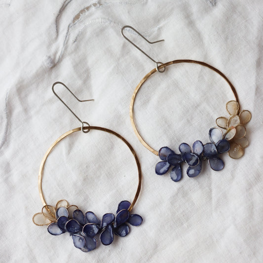 Laurel Earrings, medium : ombre indigo