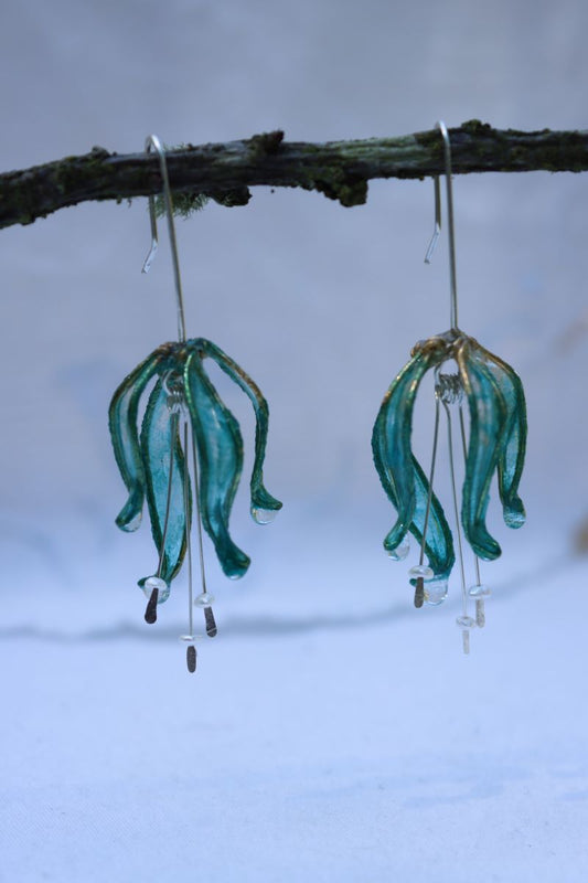 Lily Earrings, glacier blue