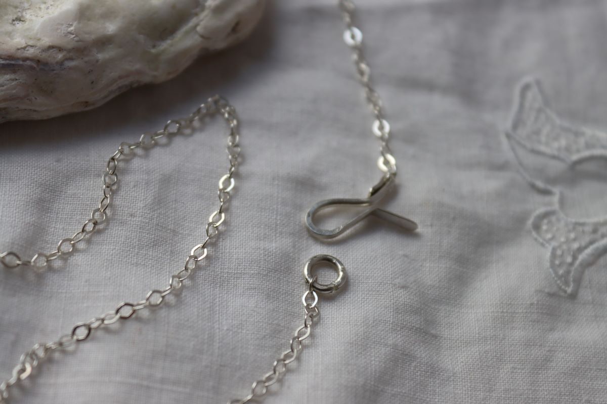 Small Petal Cascade Necklace, gray