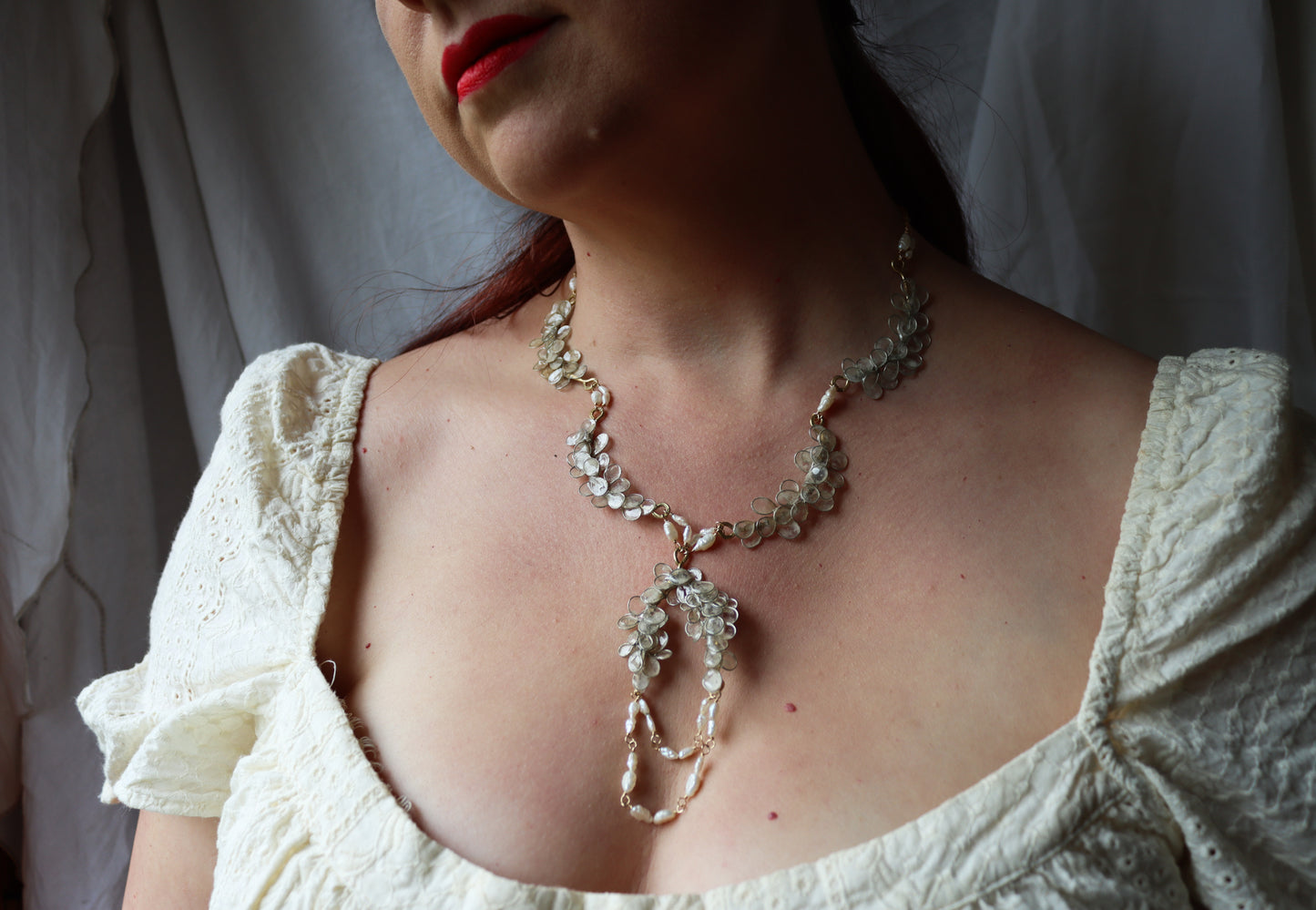 Quiet Snowdrift Necklace