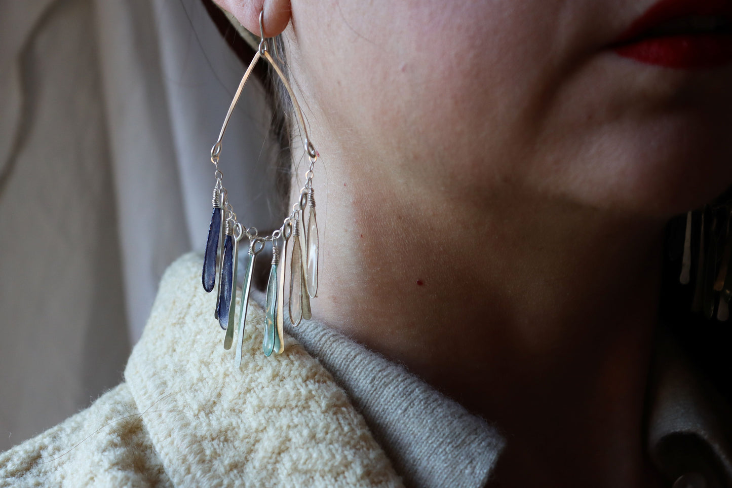 Windchime Earrings : indigo, seaglass, ivory